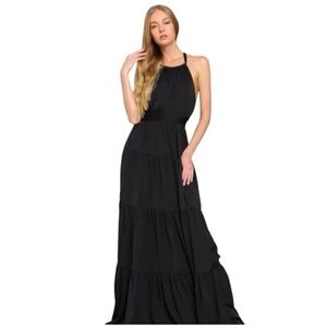 🆕 Women’s Black Sleeveless Halter Lined Maxi Dress - Size L